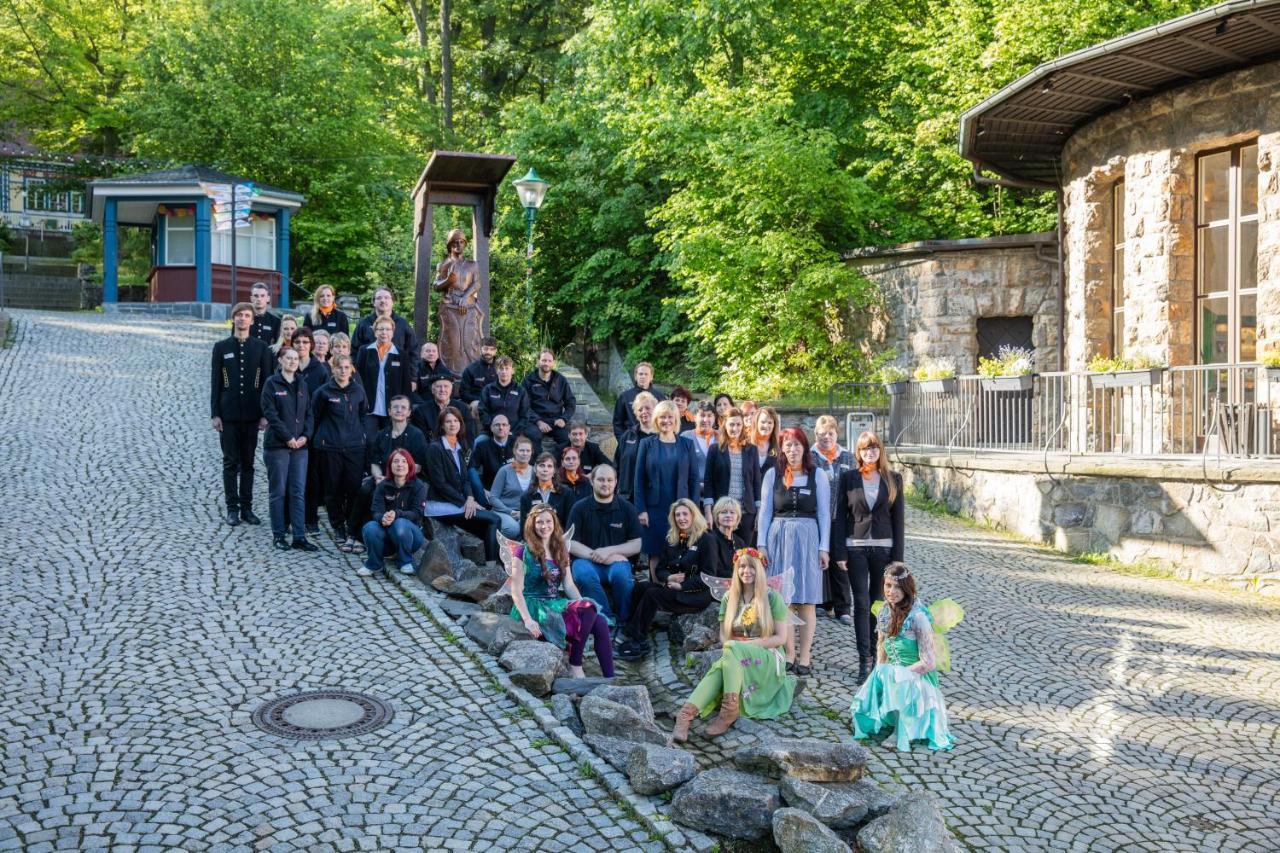 Quellenhaus Feengrotten Saalfeld Saale Esterno foto